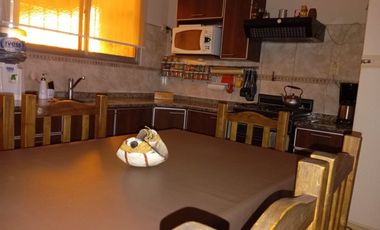 VIVIENDA MULTIFAMILIAR EN CLAYPOLE - GRAN TERRENO