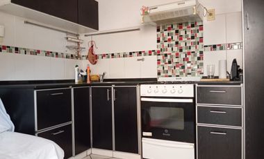 VIVIENDA MULTIFAMILIAR EN CLAYPOLE - GRAN TERRENO