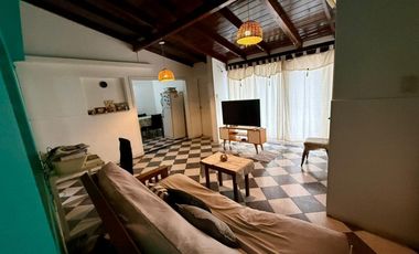 Venta PH 4 ambs. Exc. Ubicación. Quincho y Patio