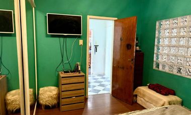 Venta PH 4 ambs. Exc. Ubicación. Quincho y Patio