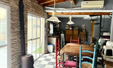 Venta PH 4 ambs. Exc. Ubicación. Quincho y Patio