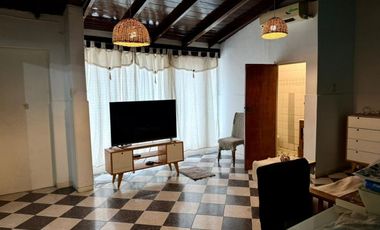 Venta PH 4 ambs. Exc. Ubicación. Quincho y Patio