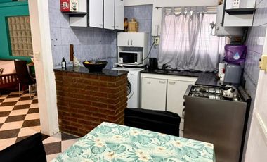 Venta PH 4 ambs. Exc. Ubicación. Quincho y Patio