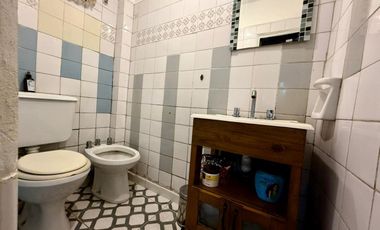 Venta PH 4 ambs. Exc. Ubicación. Quincho y Patio