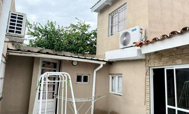 Venta PH 4 ambs. Exc. Ubicación. Quincho y Patio