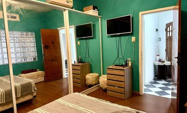 Venta PH 4 ambs. Exc. Ubicación. Quincho y Patio