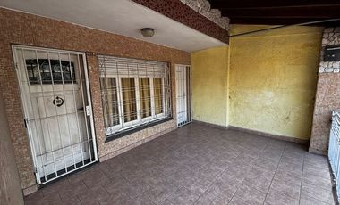 Venta casa  3 ambientes
