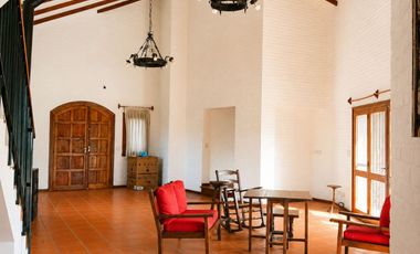 CASA  ALQUILER TORTUGUITAS