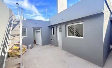 Casa dos dormitorios reciclada a nuevo