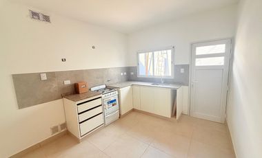 Casa dos dormitorios reciclada a nuevo