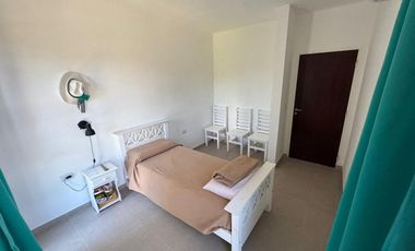 CASA DE 3 DORMITORIOS  A ESTRENAR