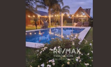 Quinta en venta en Cnia Benitez 8000 mts2 + salón.