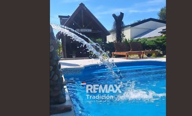 Quinta en venta en Cnia Benitez 8000 mts2 + salón.