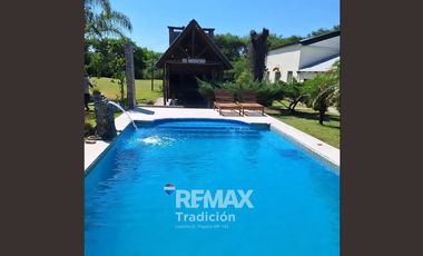 Quinta en venta en Cnia Benitez 8000 mts2 + salón.