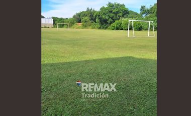Quinta en venta en Cnia Benitez 8000 mts2 + salón.
