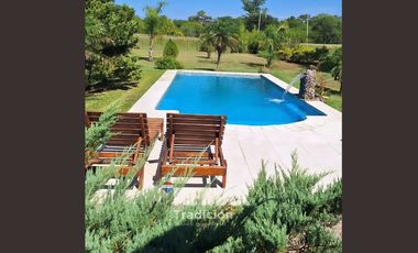 Quinta en venta en Cnia Benitez 8000 mts2 + salón.