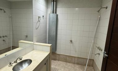 VENTA CASA HERMOSA EN LA CONSULTA