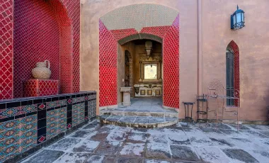 The Petite Castile, Otomi, San Miguel de Allende