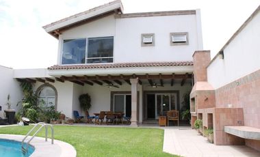 EXCLUSIVA RESIDENCIA DE LUJO EN VENTA, SAN ISIDRO.