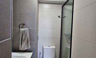 ARRIENDO PRECIOSO DEPARTAMENTO 2D 2B, EXCELENTE UBICACIÓN