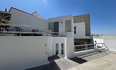 Casa en renta Fraccionamiento Cipreses