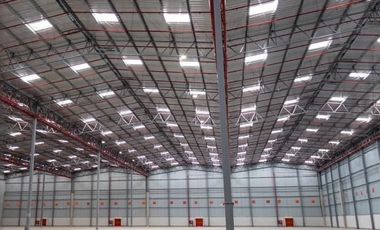 Nave Industrial en Renta Sobre la Carretera México-Quéretaro 18,000 m2