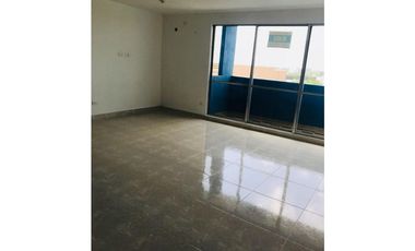 VENDE APARTAMENTO  CERCA AL CENTRO COMERCIAL BUENAVISTA
