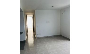 VENDE APARTAMENTO  CERCA AL CENTRO COMERCIAL BUENAVISTA