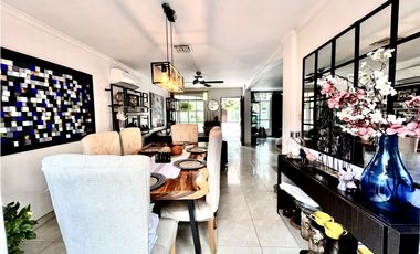 CASA EN VENTA EN CONJUNTO RESIDENCIAL