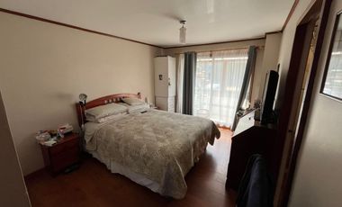CASA 4D 2B CON ESTACIONAMIENTO Y PATIO EN LIMONARES