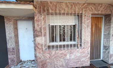 Venta Casa en Berazategui Apto Credito 7 ambientes