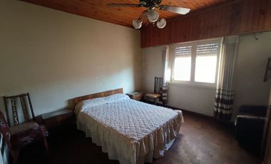 Venta Casa en Berazategui Apto Credito 7 ambientes