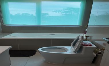 One Tower Pratumnak – Beautiful Sea View Unit