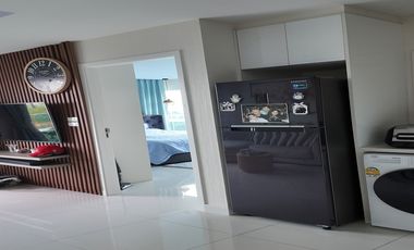 One Tower Pratumnak – Beautiful Sea View Unit