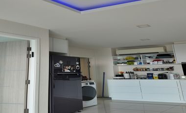 One Tower Pratumnak – Beautiful Sea View Unit