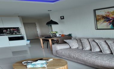 One Tower Pratumnak – Beautiful Sea View Unit