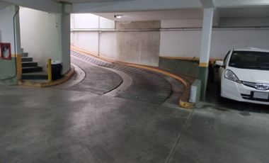 VENTA COCHERA CUBIERTA - VILLA BALLESTER
