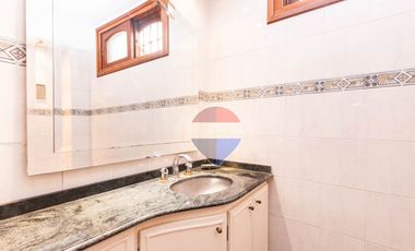 CASA EN VENTA LANUS MULTIFAMILIAR 3 UNIDAD PARQUE