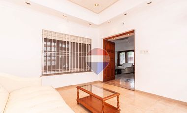 CASA EN VENTA LANUS MULTIFAMILIAR 3 UNIDAD PARQUE