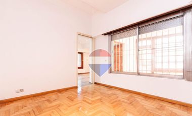 CASA EN VENTA LANUS MULTIFAMILIAR 3 UNIDAD PARQUE