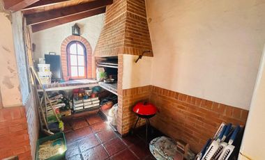 PH 4 AMBIENTES CON QUINCHO Y TERRAZA PROPIA