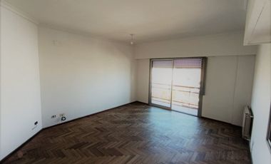 Departamento en Urquiza 417
