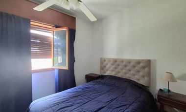 CASA EN VENTA PEHUAJO CON LOCAL COMERCIAL Y PATIO