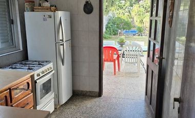 VENTA CASA 4 AMBIENTES, TAPIALES, LA MATANZA