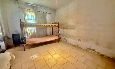 VENTA CASA 4AMB A RECICLAR GUERNICA