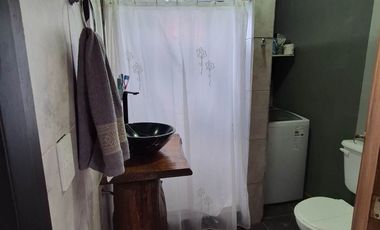 Oportunidad de Inversión, 2 Casas en 1 Villa Larca