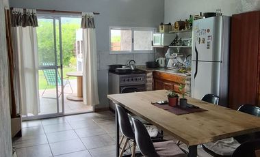 Oportunidad de Inversión, 2 Casas en 1 Villa Larca