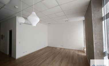 Oficina en alquiler ubicado en Luzuriaga