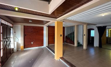 VENTA DUPLEX 3 DORMITORIOS B° 820 VIVIENDAS