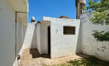 ALQUILER DE CASA CON DEPARTAMENTO ALTOS DE VELEZ
